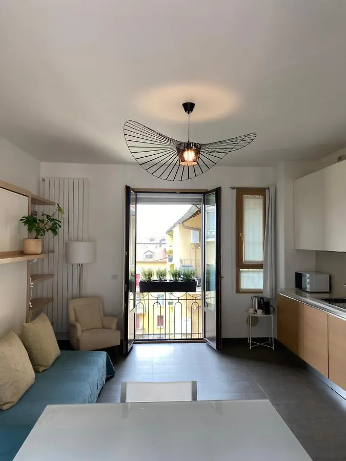 Appartement Marcona 40 - Lovely Studio With Terrace And View Perfect X2! à Milan Italie